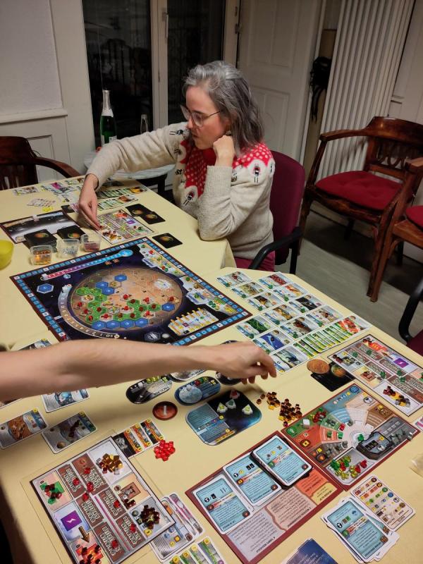24-12-14 22 Terraforming Mars