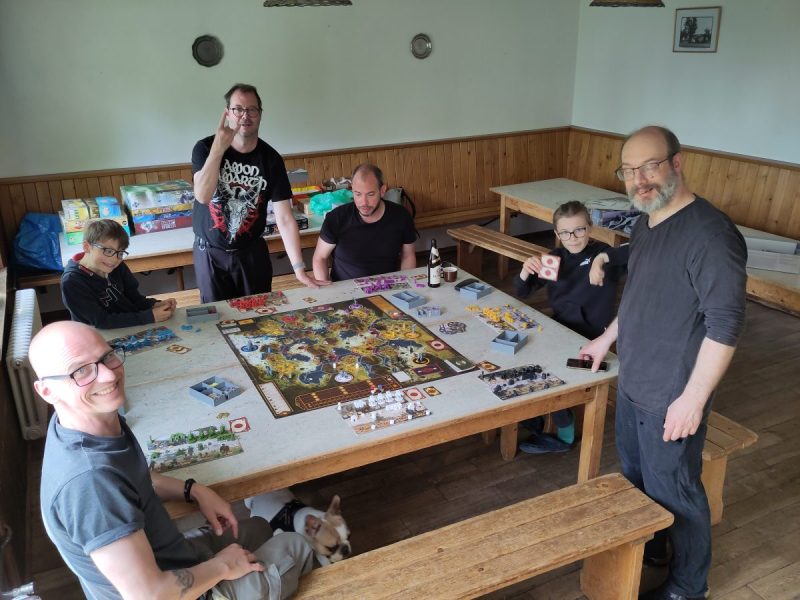 25-05-24 03 Chalet